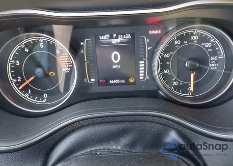 2019 Jeep Cherokee Latitude Fwd z USA, uszkodzony, nr VIN 1C4PJLCB6KD405950